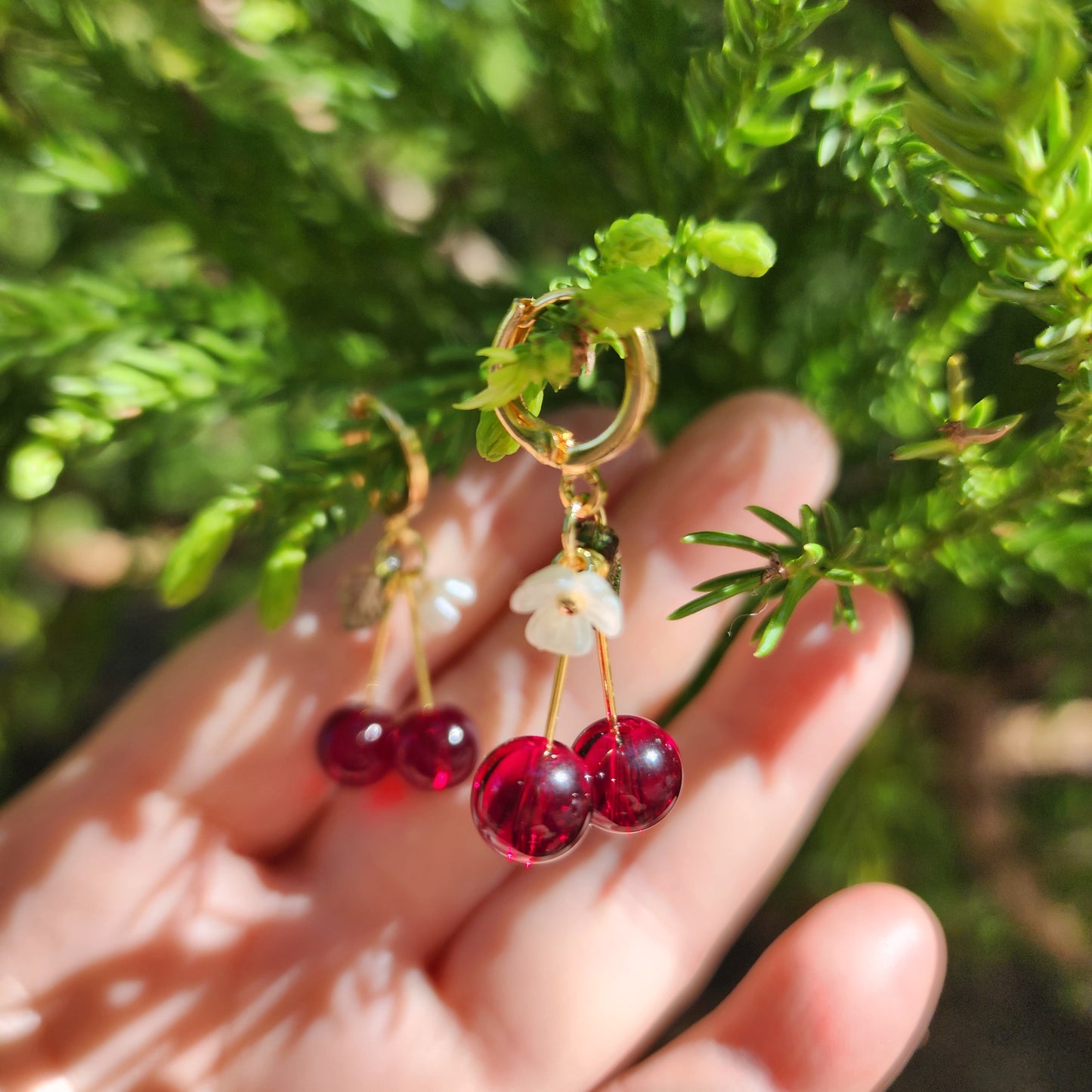 Pendientes de cereza, Pendientes colgantes de cereza roja de cristal, Pendientes de cereza de frutas, Pendientes de comida, Regalo para ella