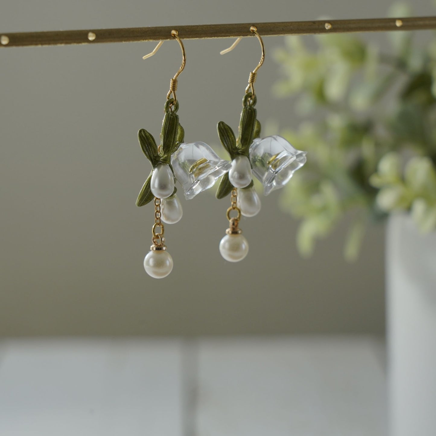 Crystal Resin Lily Dangle Earrings