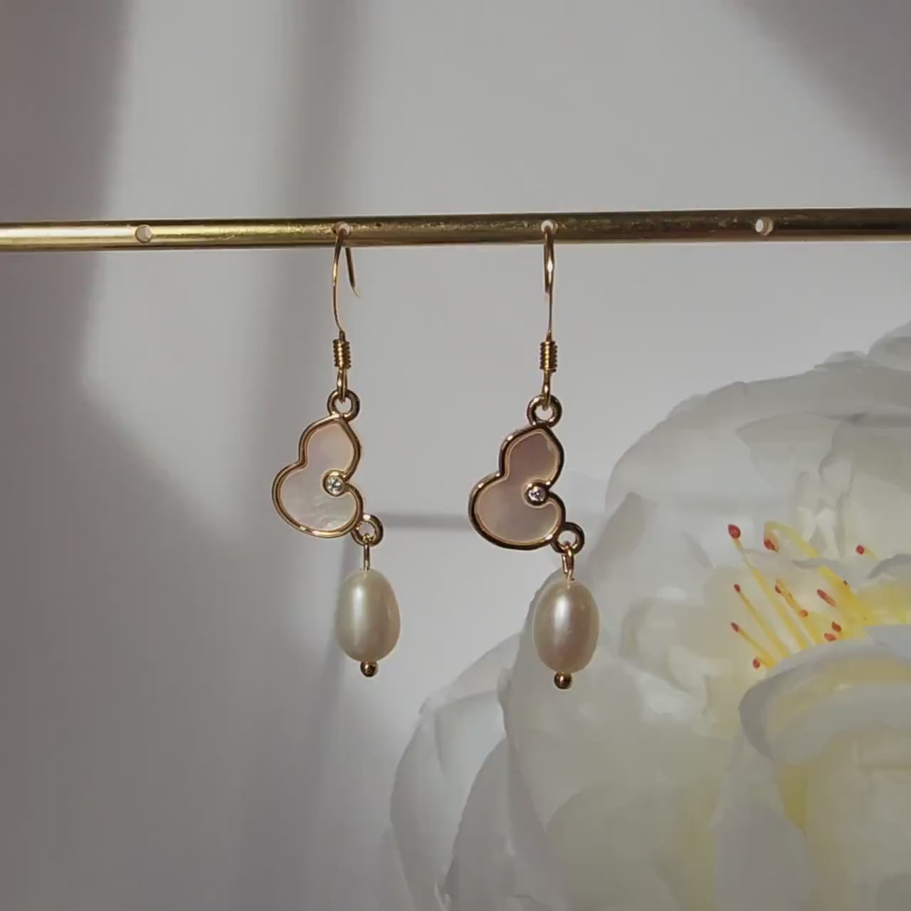 Wulu pearl earrings, Chinese Wulu and freshwater pearl jewelry,gift for her