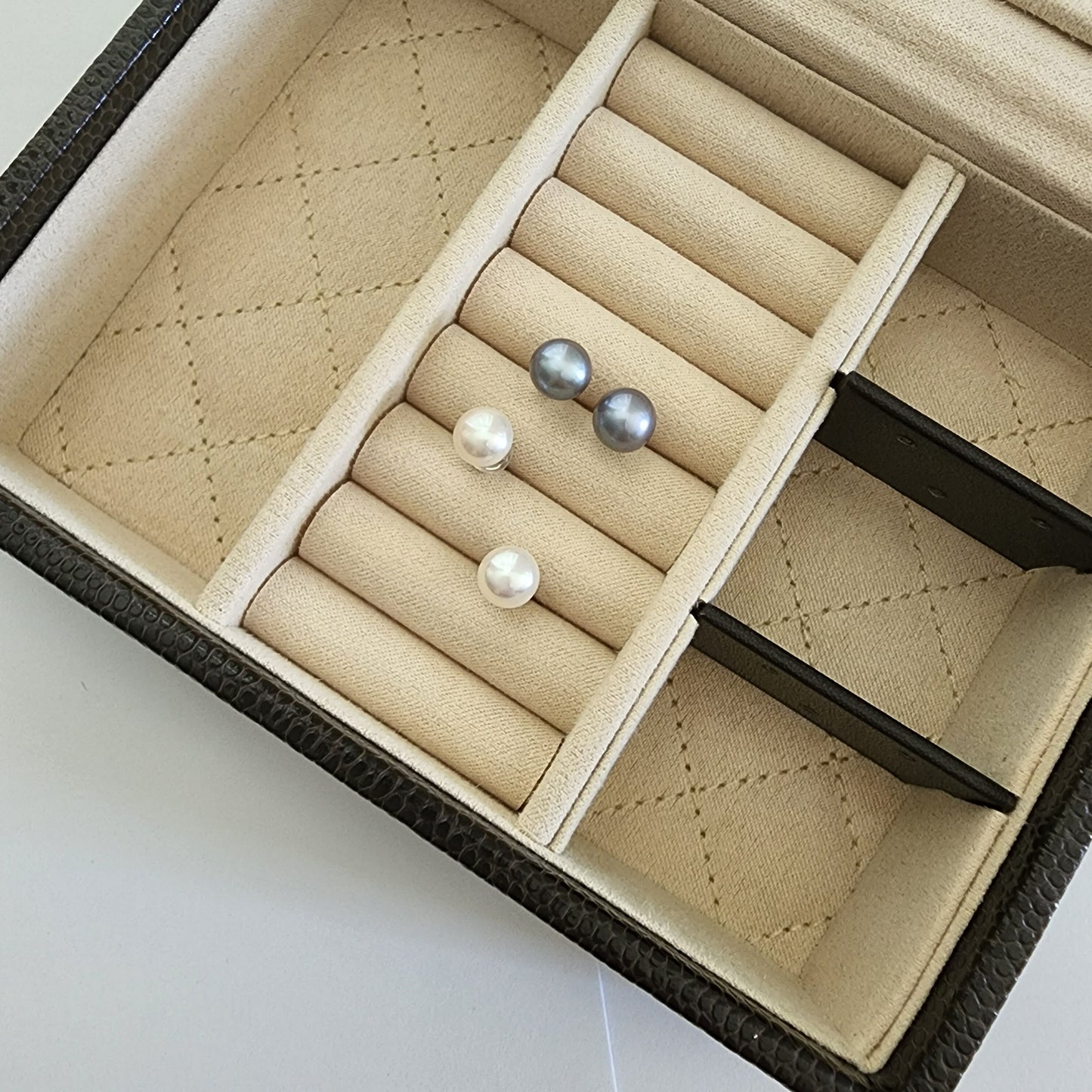 pearl stud earring, 925 sterling silver earring, freshwater pearl, gift for her, Xmas gift, wedding jewelry