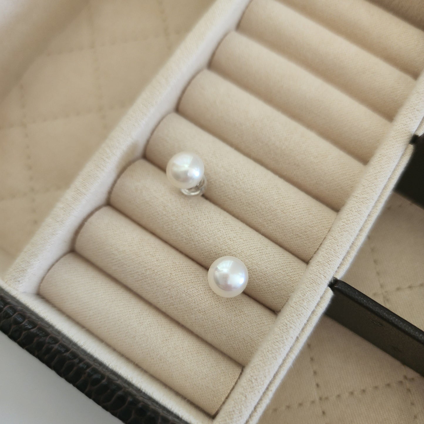 pearl stud earring, 925 sterling silver earring, freshwater pearl, gift for her, Xmas gift, wedding jewelry
