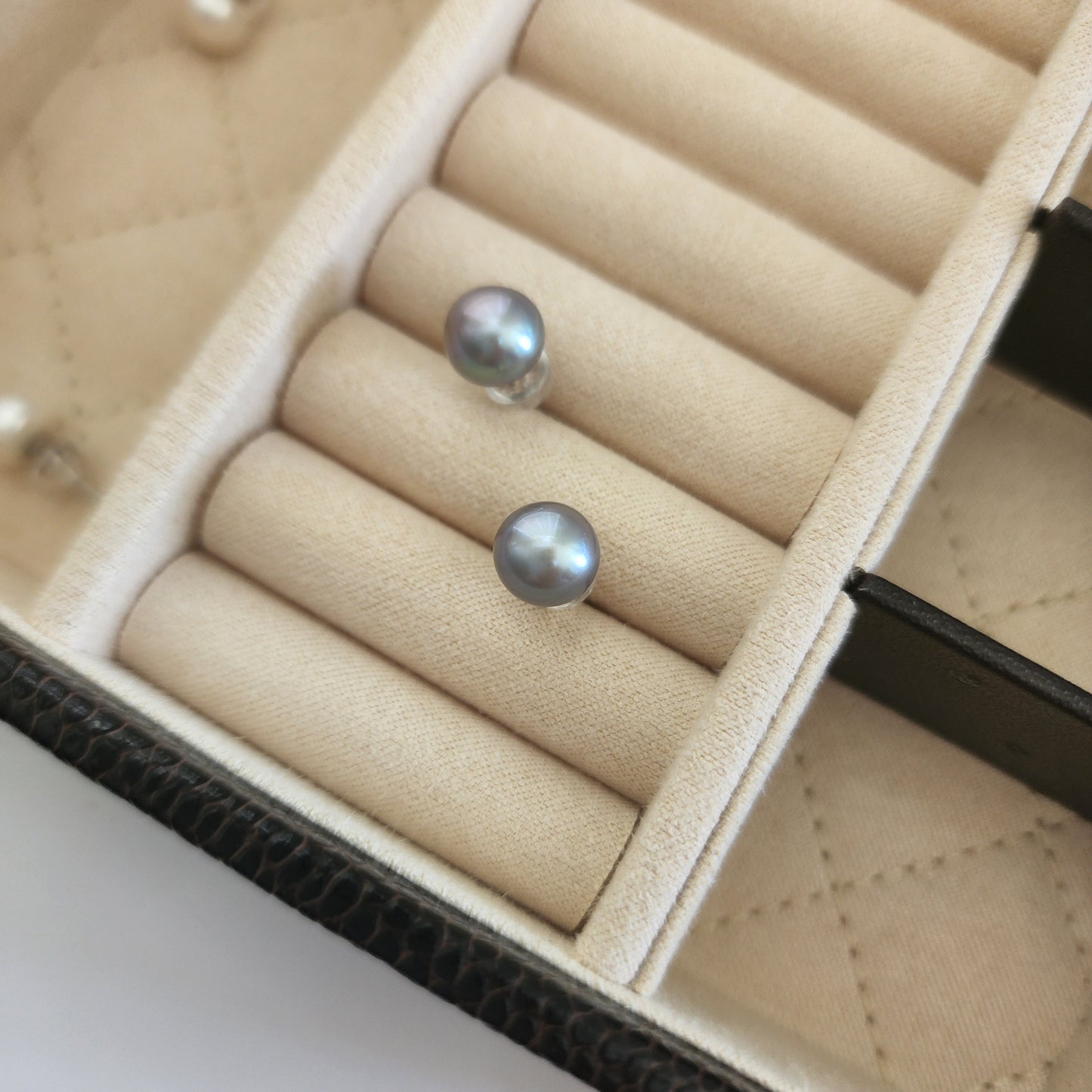 pearl stud earring, 925 sterling silver earring, freshwater pearl, gift for her, Xmas gift, wedding jewelry