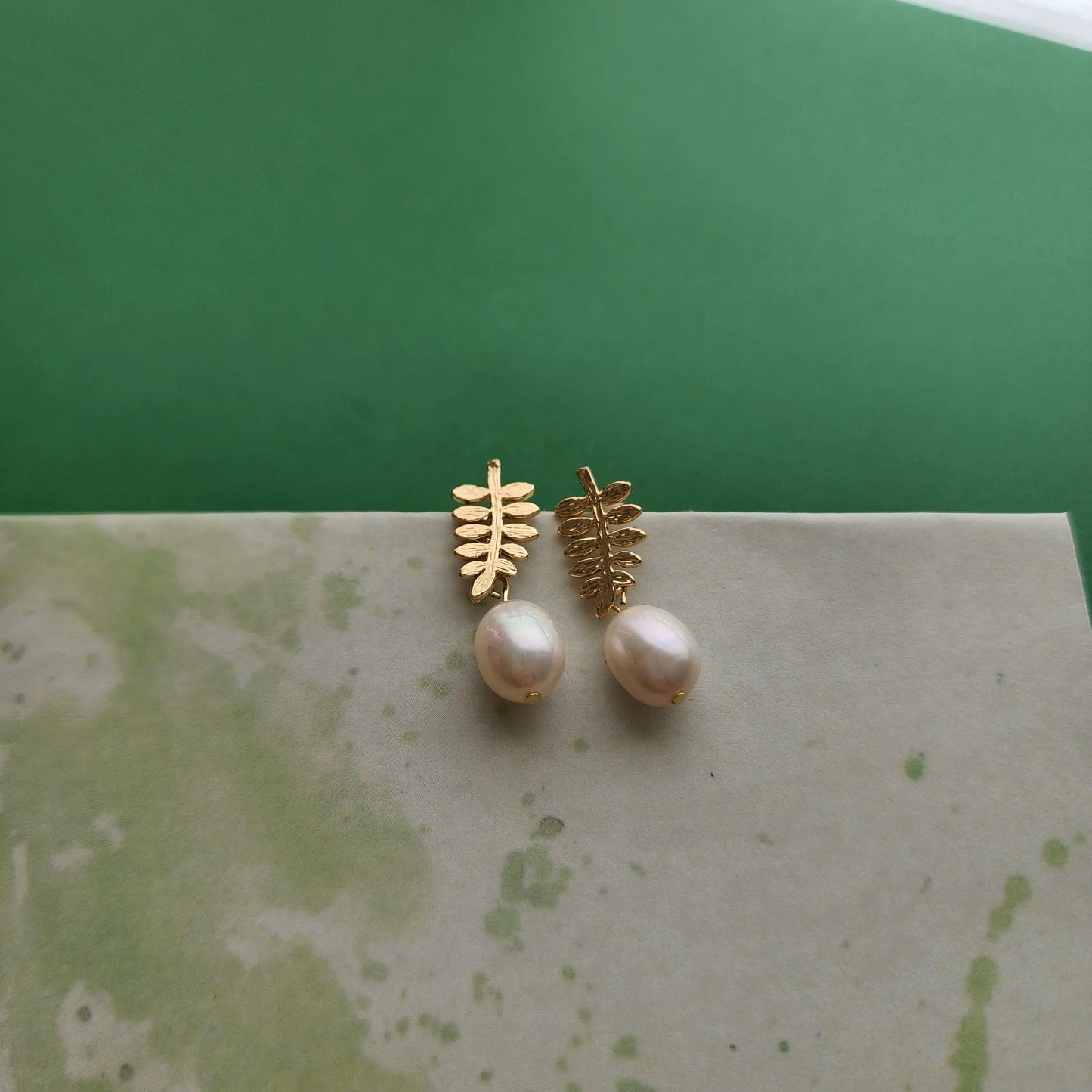 Gold leaf earring, pearl teardrop earring, 14k gold plated earring, Bridal wedding jewelry, Christmas gift, gift for her