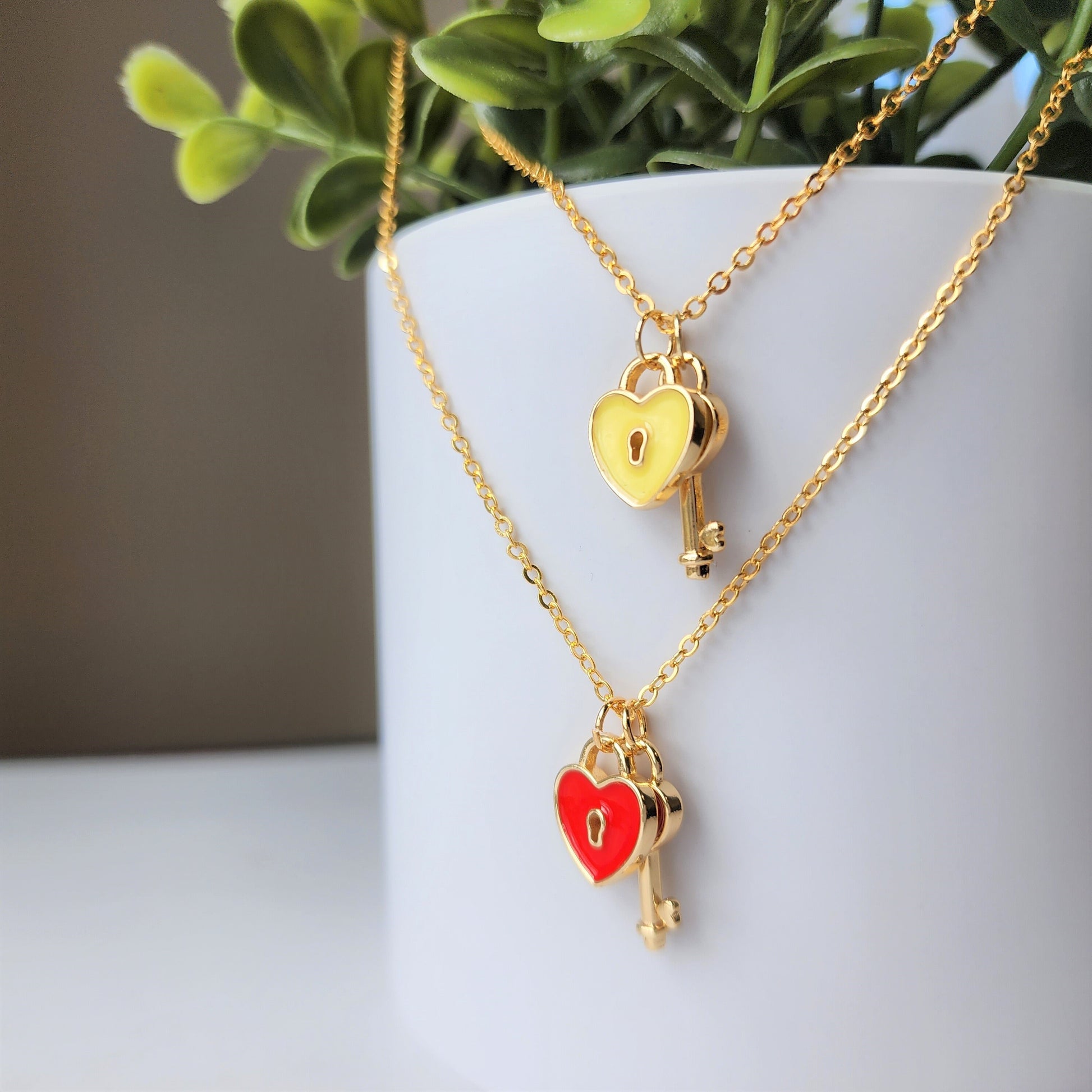 Red Heart Necklace, Love Heart lock and Key Gold Necklace,Bridesmaid Gift, Bridal Shower Gift, Flower Girl Necklace, Birthday Gift