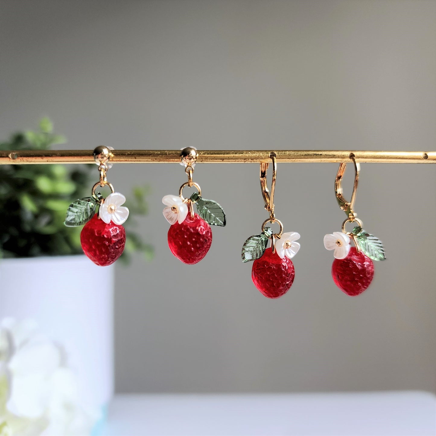 Mini Strawberry earrings, Glass Strawberry dangle earrings, Fruit earrings, Food earrings, Gift for her