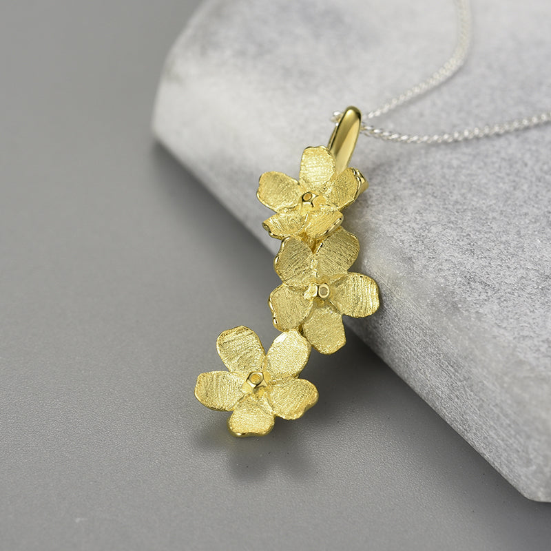 Forget-Me-Not Flower Necklace