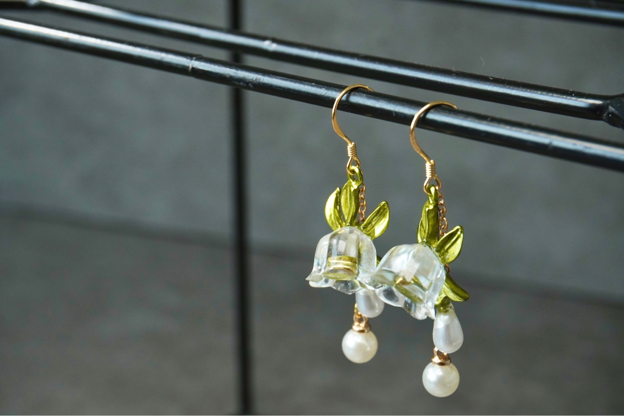 Crystal Resin Lily Dangle Earrings