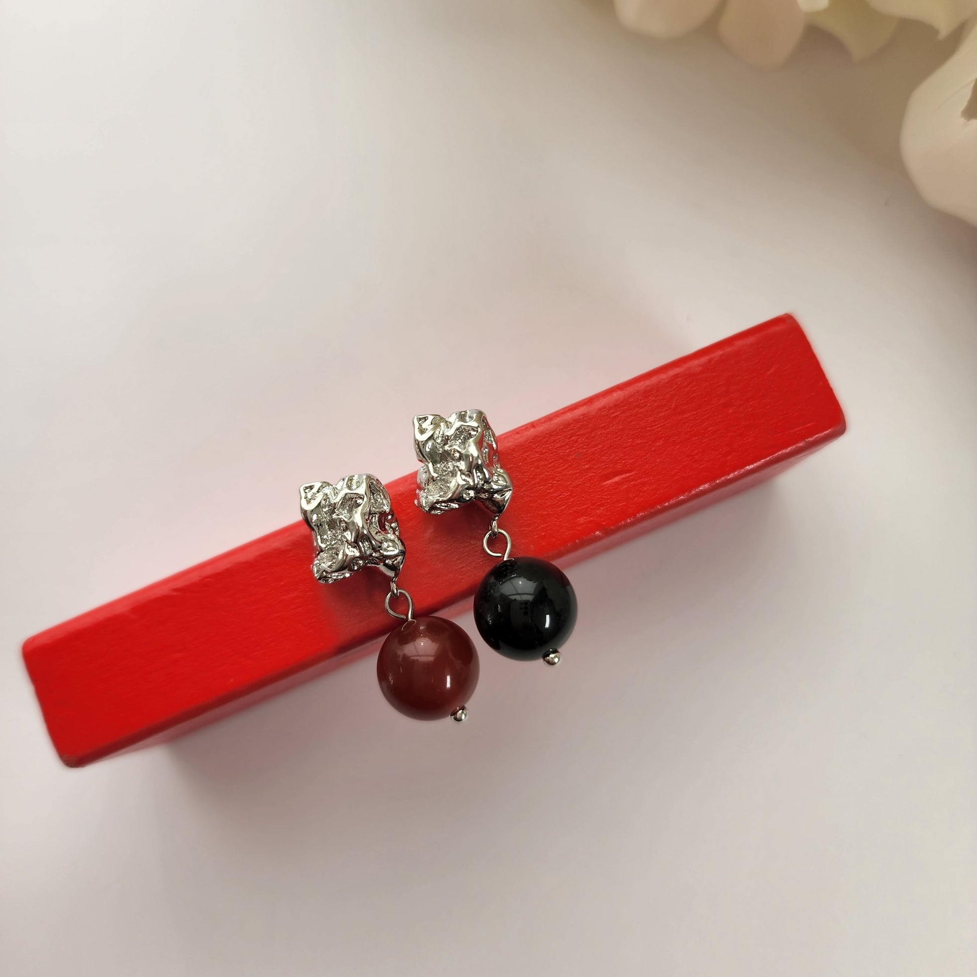 Red and black agate earring, natural agate drop earring, lava earring, gold vermeil earring, gift for her