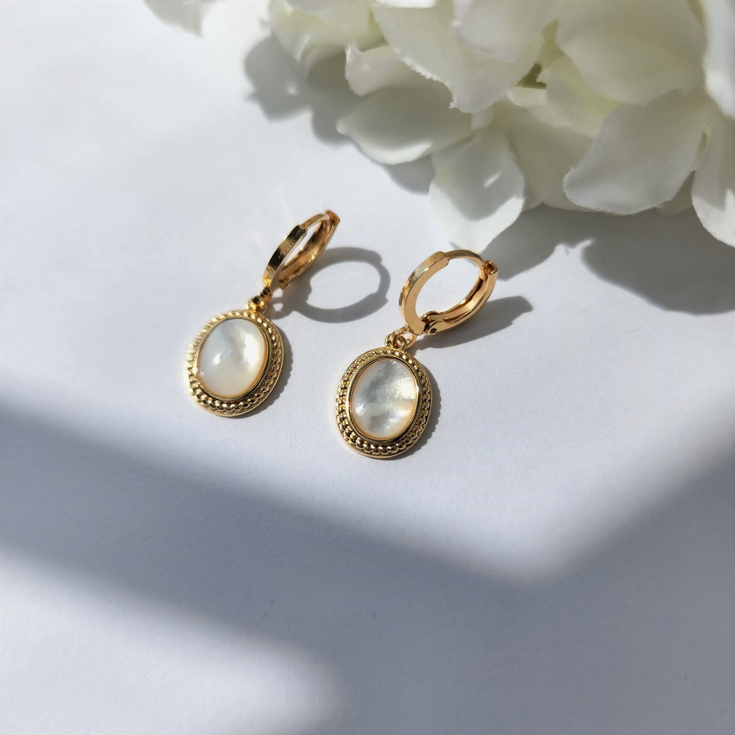 natural mother of pearl huggie earring, oval shell drop earrings, 14k gold plated earring, gift for her