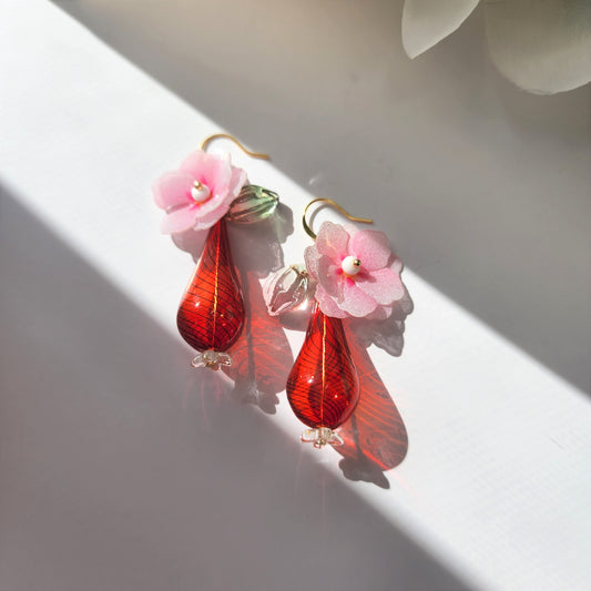 Flower vase earring-flower in pot-flower bouquet earrings-peony flowers in vase-daffodil flower in vase- floral earrings