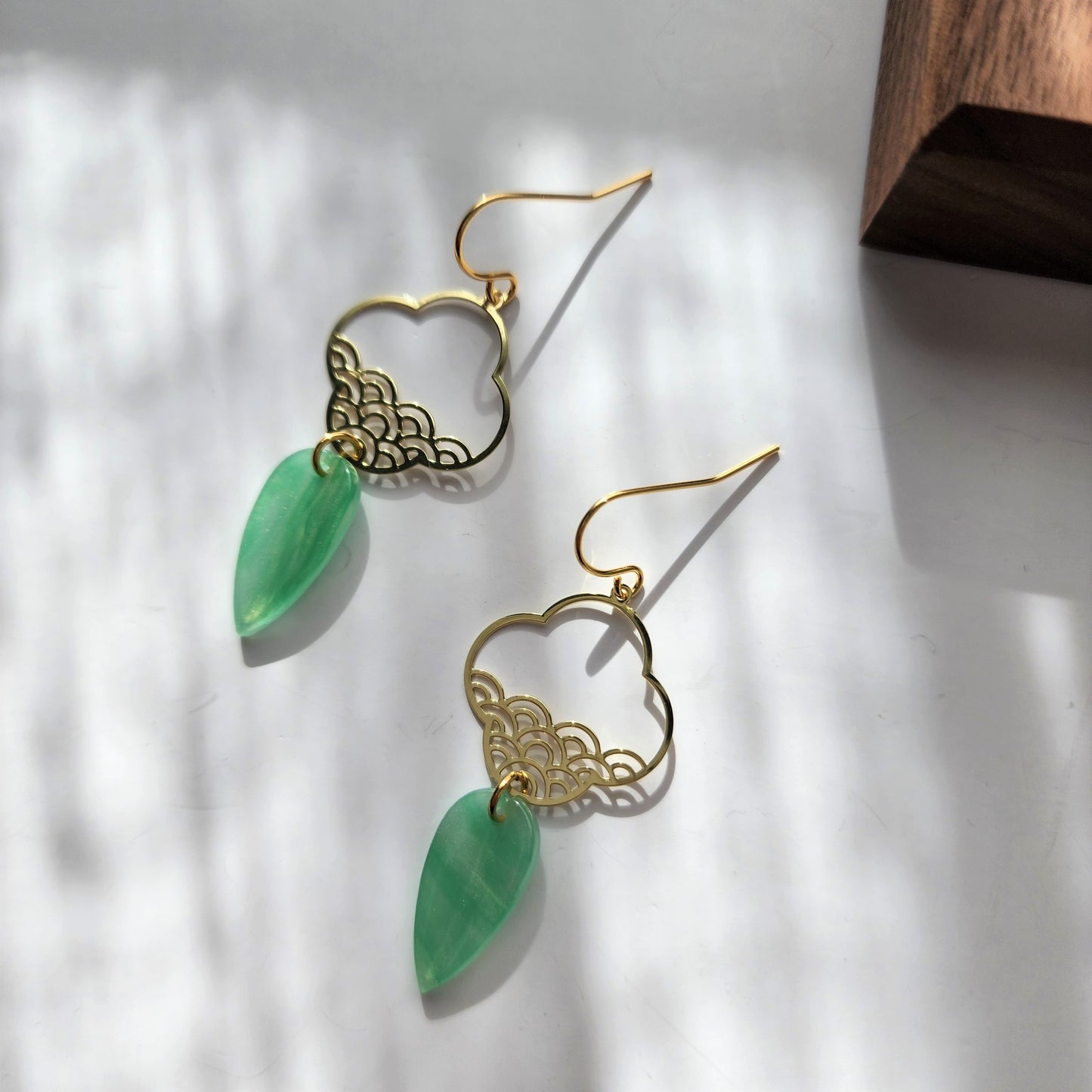 Han dynasty style leaf earrings, gold leaf dangle earrings, gift for her