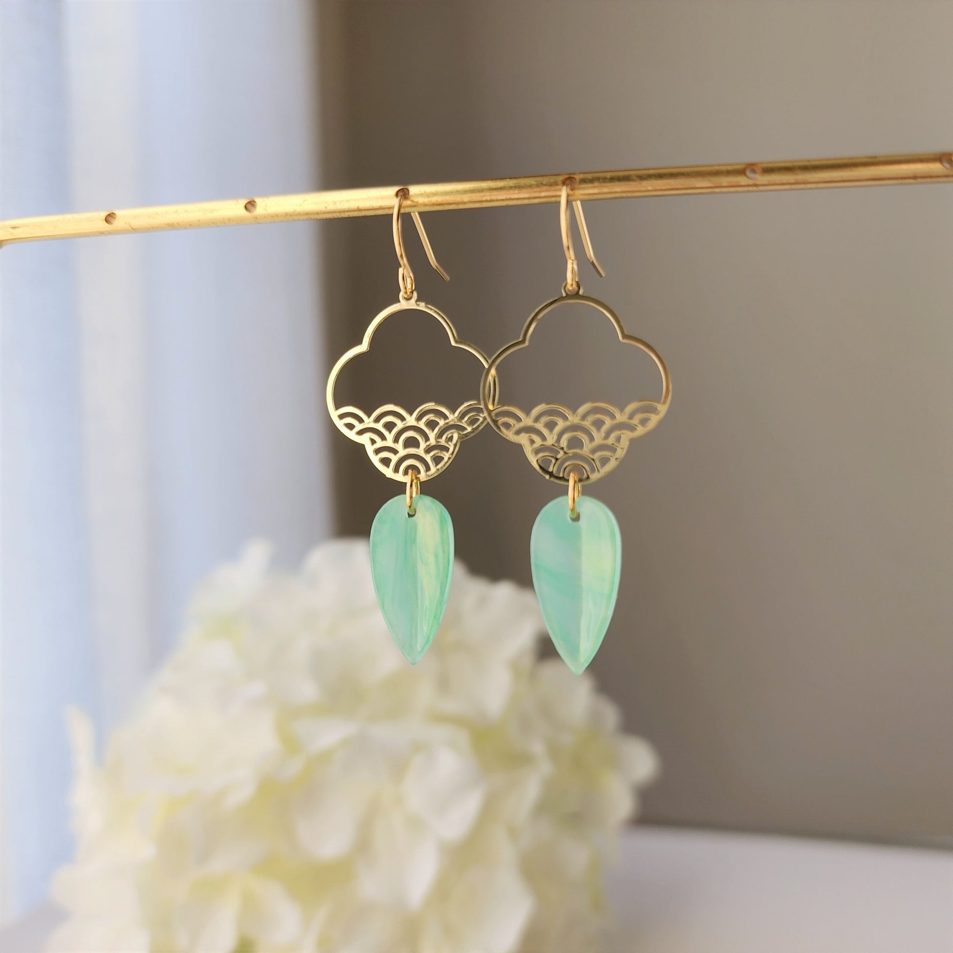 Han dynasty style leaf earrings, gold leaf dangle earrings, gift for her