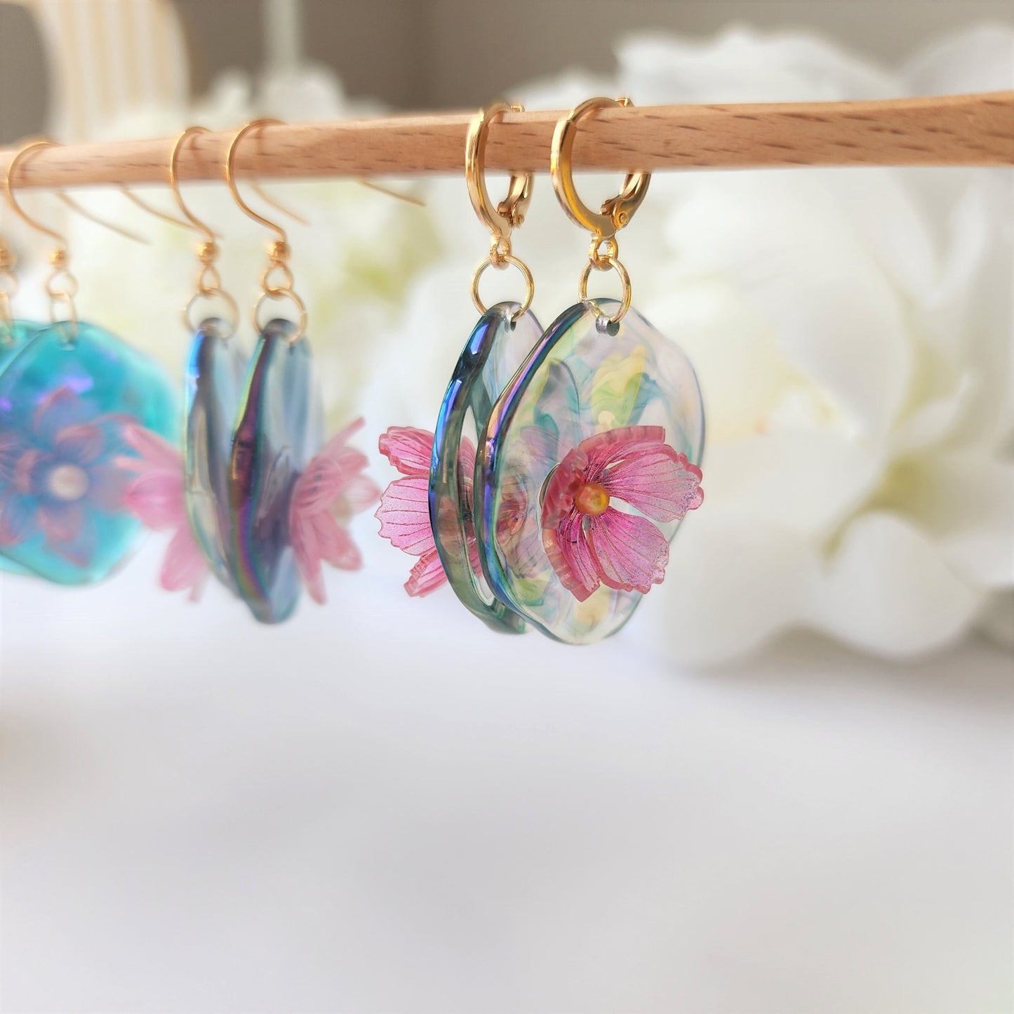 Water lily lotus earrings, floating lily pad and lotus dangle earrings, Lotus flowers on leaf, flower earrings, floral earrings, for her