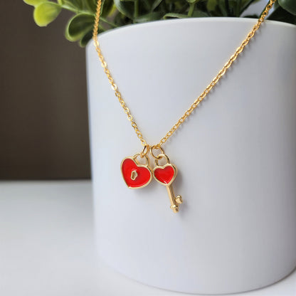 Red Heart Necklace, Love Heart lock and Key Gold Necklace,Bridesmaid Gift, Bridal Shower Gift, Flower Girl Necklace, Birthday Gift