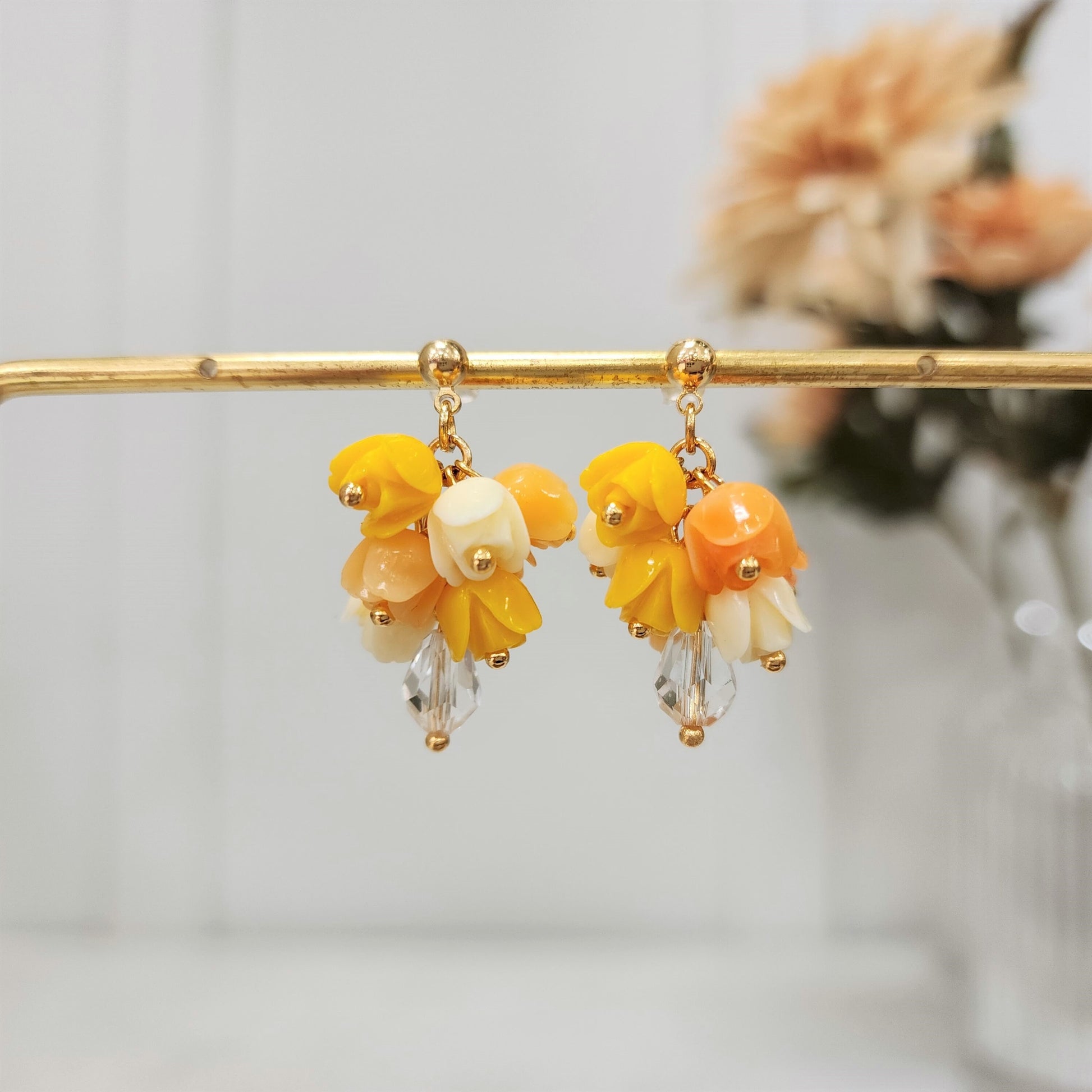 Tulip bouquet earrings, Floral dangle earrings, colorful blossom Earrings, Spring Flower Unique Earrings