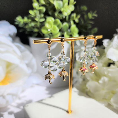 umbrella and rain drops earring, raining day earring, umbrella dangle earring, pretty rain earring, kawaii earring