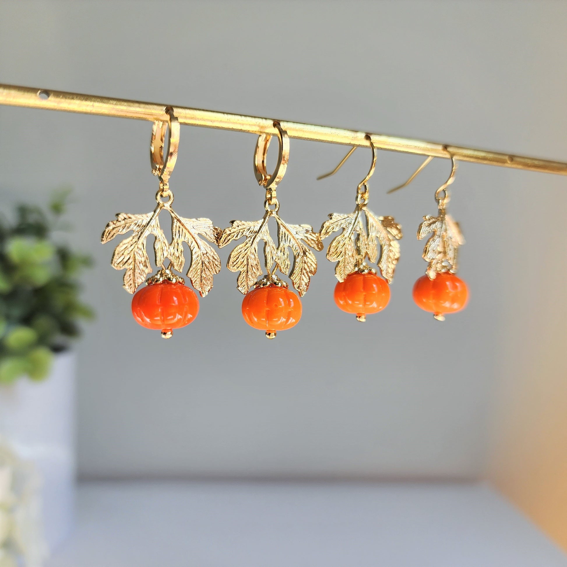 Glass Pumpkin earrings, Pumpkin food dangle earrings, Fall autumn food earrings, Halloween thanksgiving gift for her